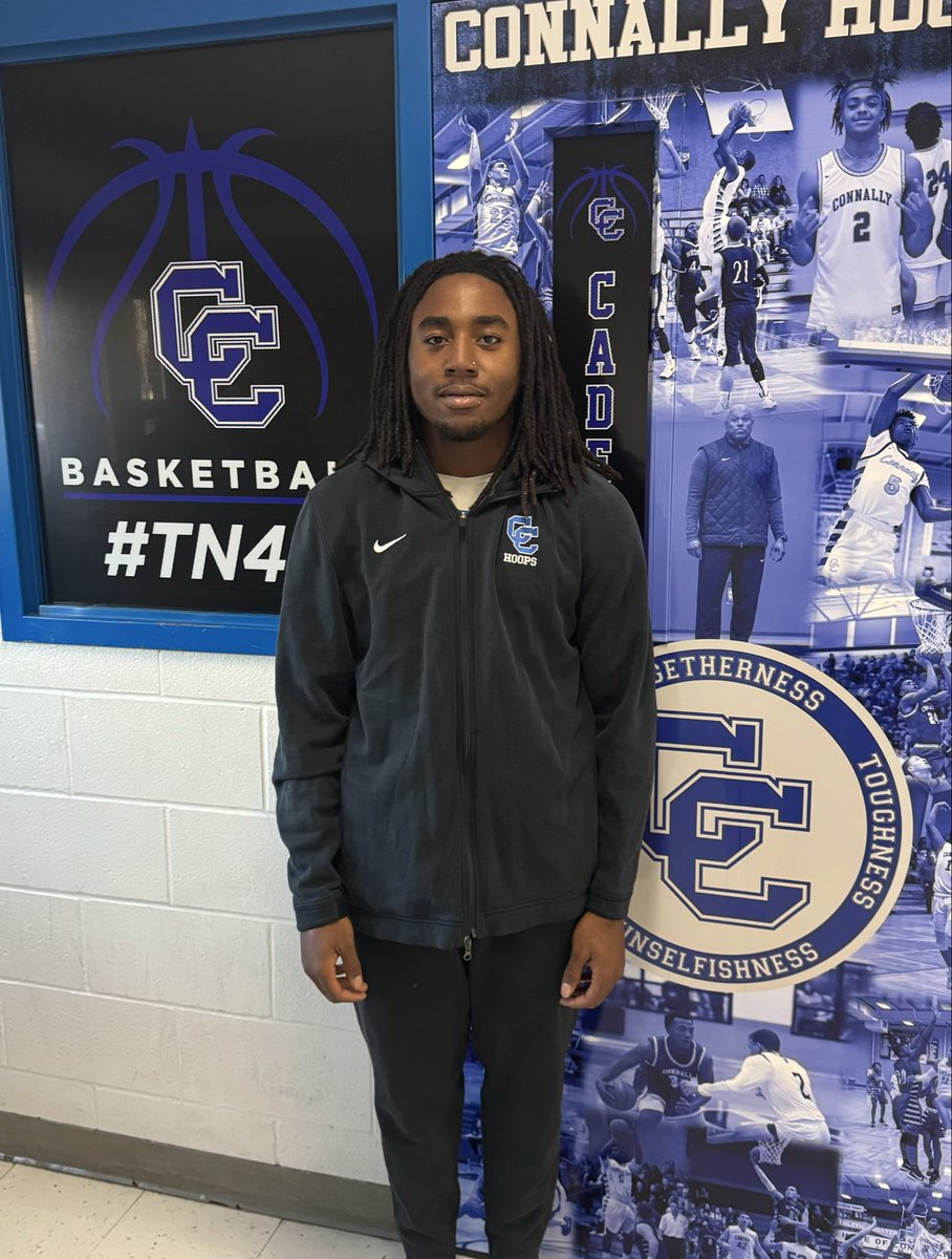 CadethoopsCC's tweet image. 🚨Score Alert🚨

JVB-60
LL-48

Smith-23pts 
Amos-9pts

~~~~~~~~~~~~~~~~~~~~~~~~~~~~~~~
JVW-45
LL-43

Washington-13pts
KeiOnn Cobb-PitBull Performance

@CoachSnell @Dbrooks4021 @TheColtSmith @GerikTerry @ConnallyISD @CCadetAthletics