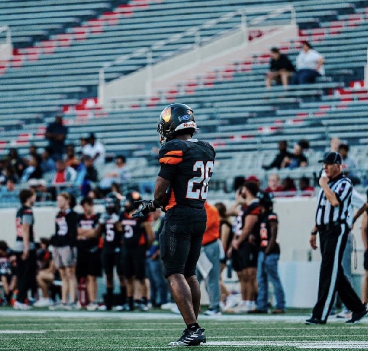 After a great visit and conversation with <a href="/CoachPete19/">Coach Douglas Petersen</a> I’m blessed to receive an offer from <a href="/HendrixFootball/">#WeAreWarriors</a>