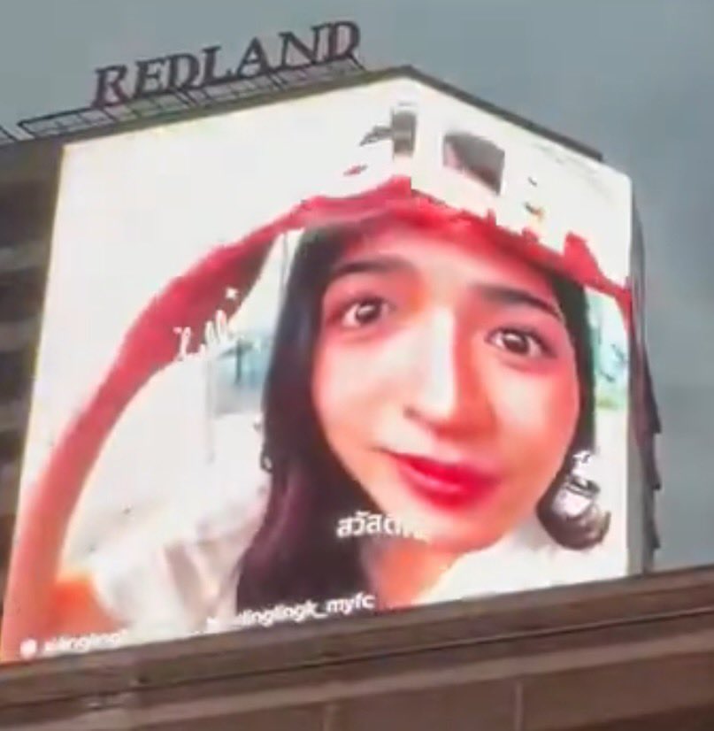 linglingsirilak's tweet image. 😂🙏🏻