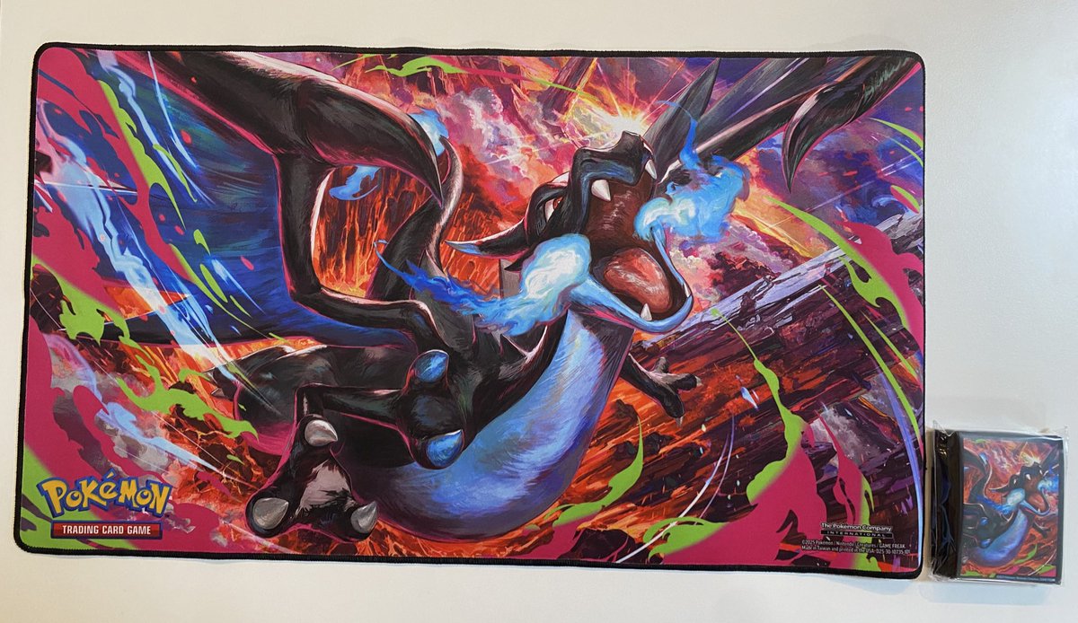 メガリザードン X スリーブ・プレイマット ポップタウン入荷情報】 メガリザードンX プレイマット、スリーブ 入荷