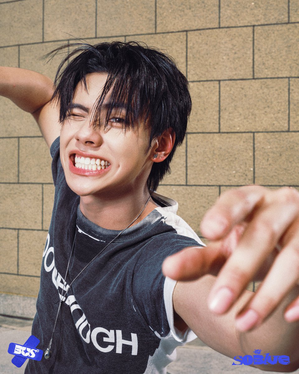 BUS_SONRAY's tweet image. You make me So Blue.
#PEEMWASU 💙

‘So Blue’
RELEASE ON 21.01.2026
7PM (GMT+7)
ON ALL STREAMING PLATFORMS
MUSIC VIDEO
YouTube: TADA LABELS

#BUS_SoBlue_MemberPhoto
#BUS_SoBlue
#BUSbecauseofyouishine
#SONRAYMUSIC