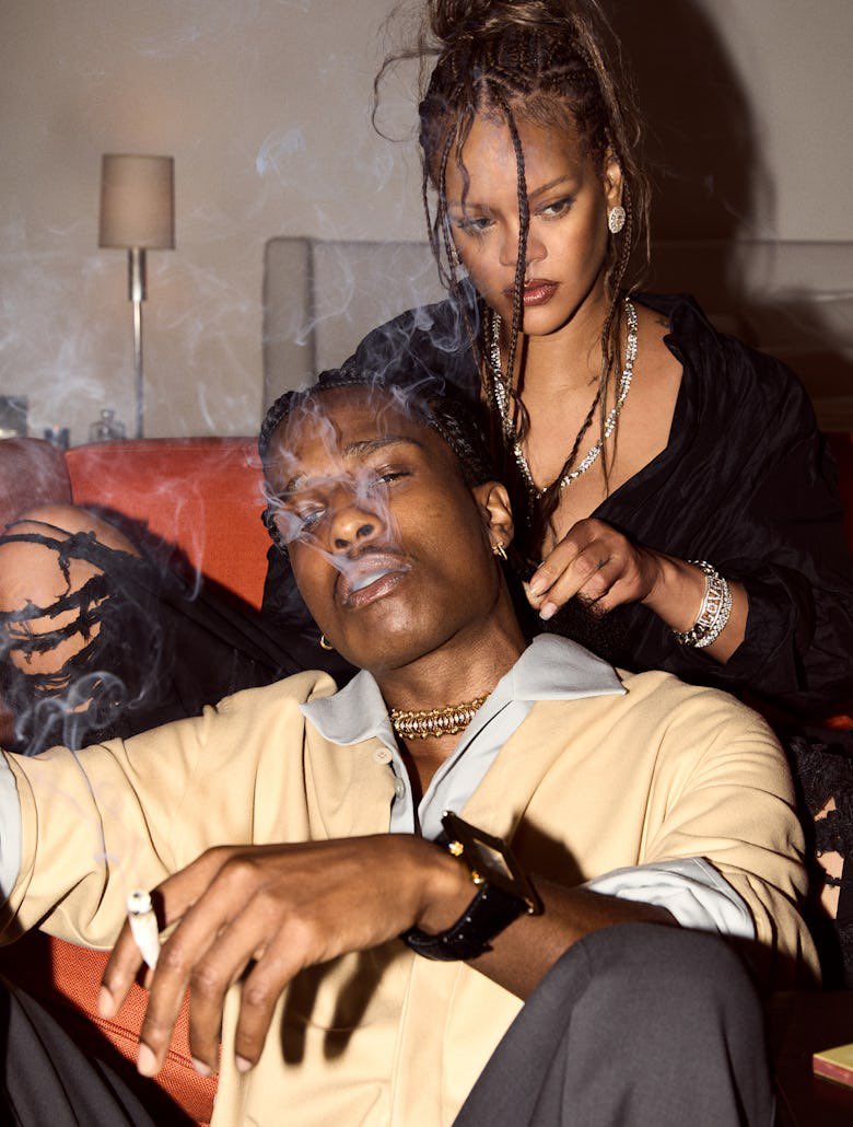 Kurrco's tweet image. Rihanna comments on A$AP Rocky's diss track "STOLE YA FLOW" 👀

"I meaaaannnn....!!!!"