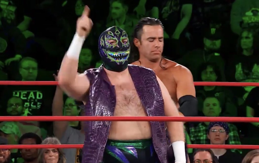 AngelicIllusion's tweet image. #AlexReynolds &amp;amp; #EvilUno #DarkOrder #ROH #RingofHonor #WatchROH #HonorClub