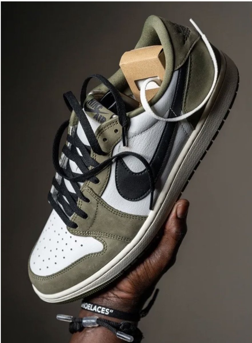 DetroitBlake's tweet photo. Im looking to buy about 10 pairs of the medium olive Jordan 1 lows coming out at the end of the month for my groomsmen. Please reach out if you have access to pairs. Pls RT https://t.co/04ww5JaFTj