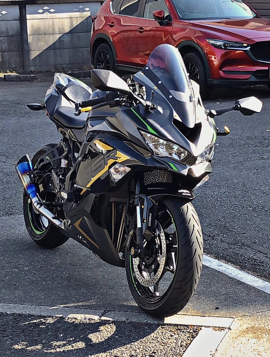 一般人 ロマンを感じる凄いマシン！ つぐみライダーがカワサキ「Ninja ZX-6R