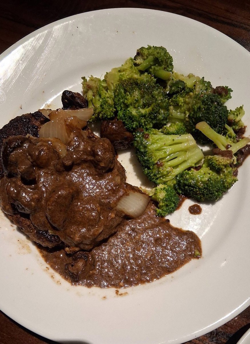 sarahmc3qi's tweet image. Kody "took me" to Longhorn for our Special Friday Dinner!   He still has some kindness left. 🤣