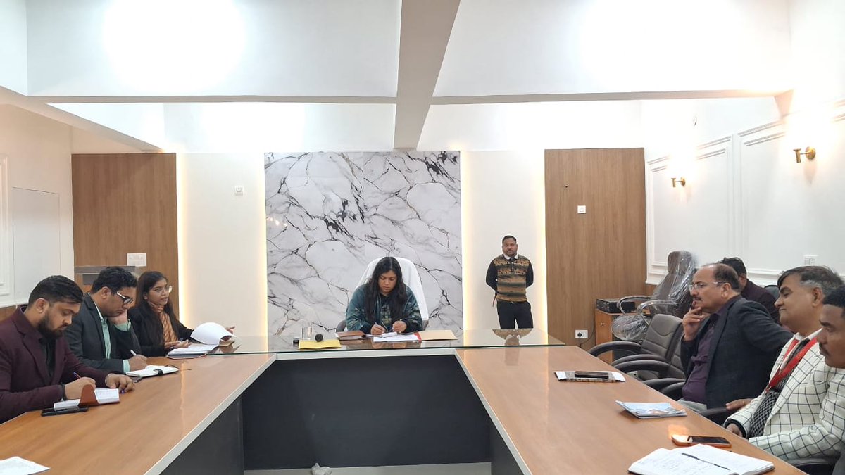 Medha Roopam tweet media