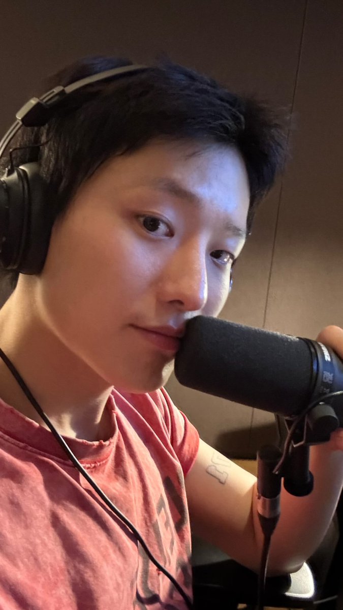 아웅 깜띡이 작업중이니? 
짜란다짜란다❤️‍🩹