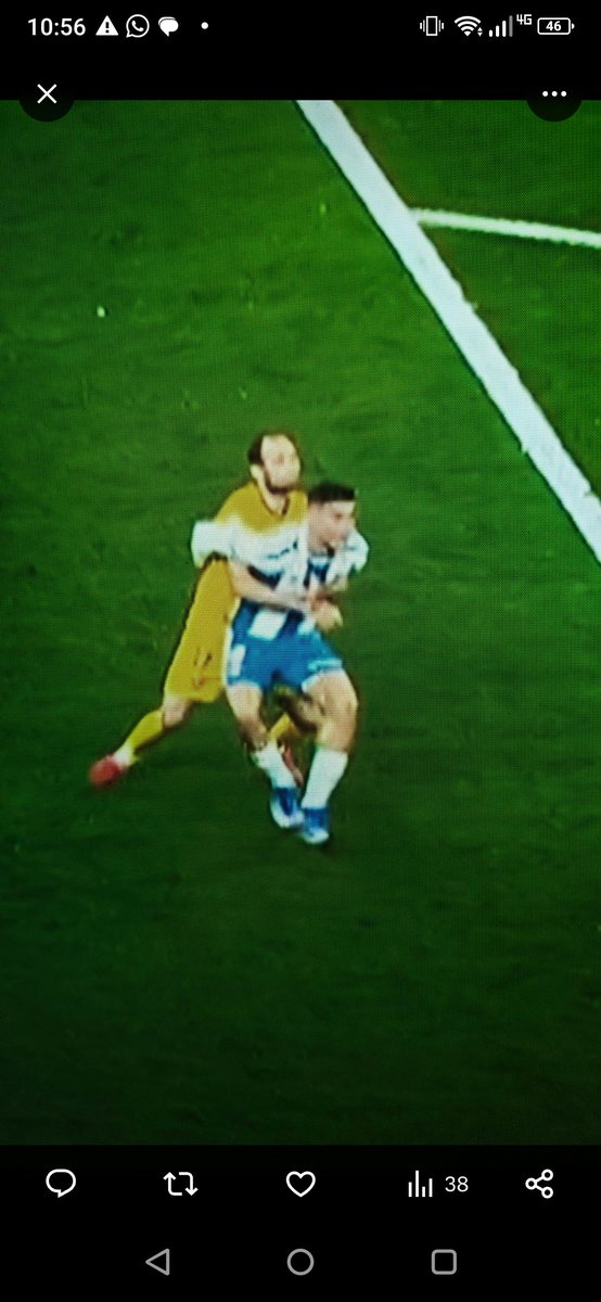 Adivina adivinanza. Cuál fue penalti de las 2? Las 2? Sólo 1? Iosu Galech al congelador #rcde