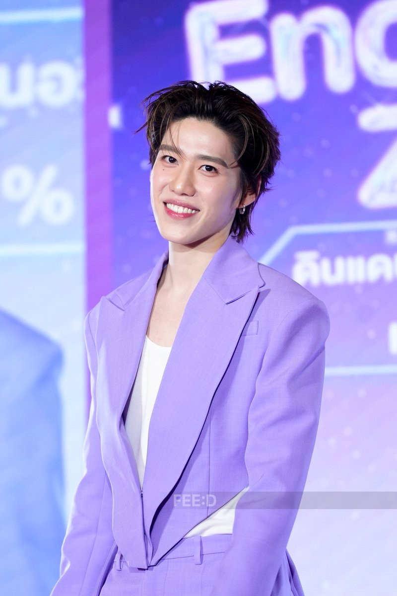 เบอร์ดี้หวานน้ำตาล 0% vs น้องพีพีที่หวาน 100% 😍💜
.
เบอร์ดี้ เปิดปีใหม่มาด้วยความปัง จัดกิจกรรม Meet &amp; Greet "The Enchanted Zero" กับ "พีพี กฤษฏ์" ที่จัดความฟินให้แฟนๆ โดยการครีเอทเมนูกาแฟสุดเฮลตี้เป็นของขวัญพิเศษ
.
#TheEnchantedZeroxPPKrit 
#เบอร์ดี้ซีโร่ชูการ์ซองม่วง
#PPKritt