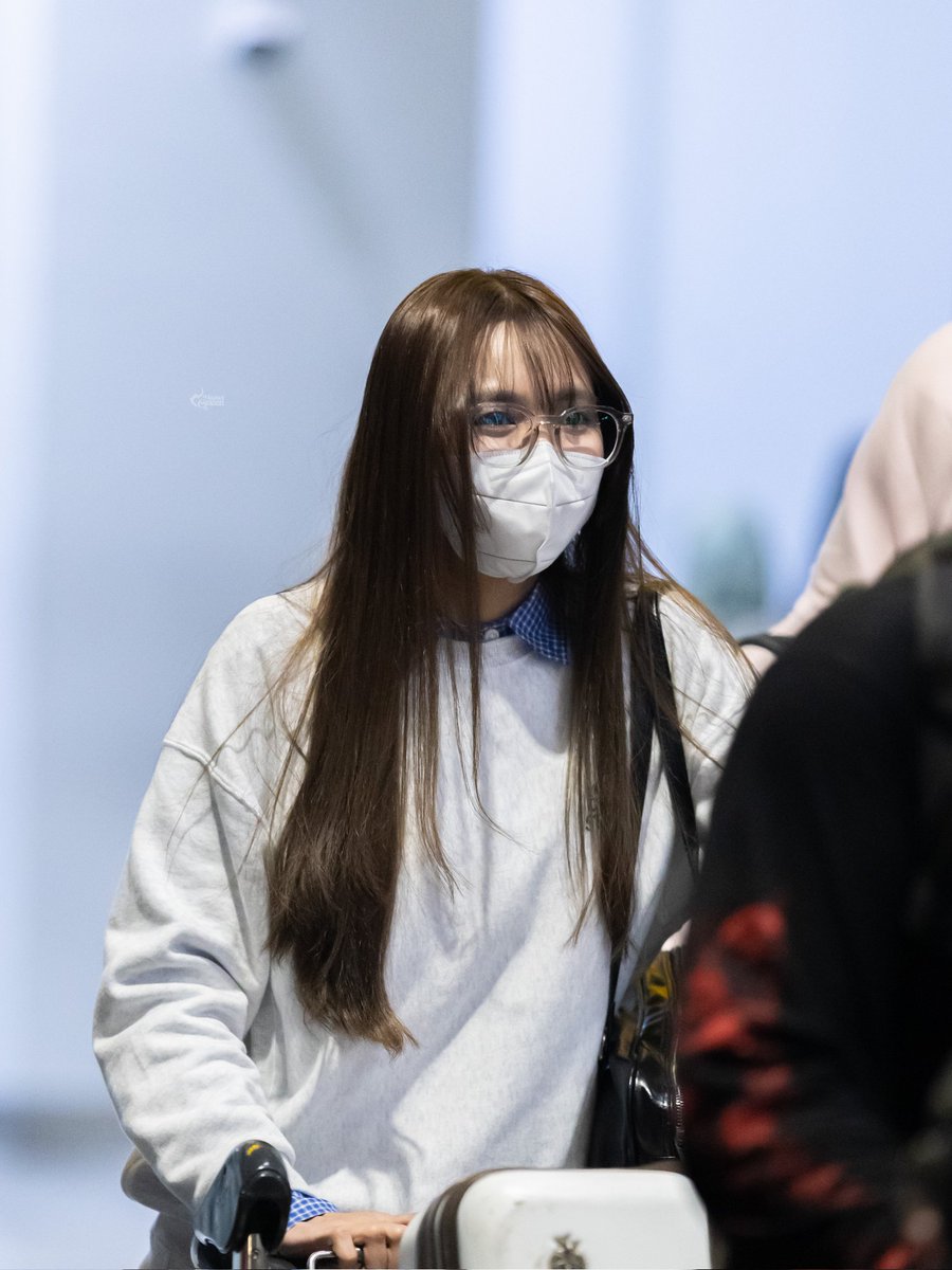 Mischief Queen tweet media