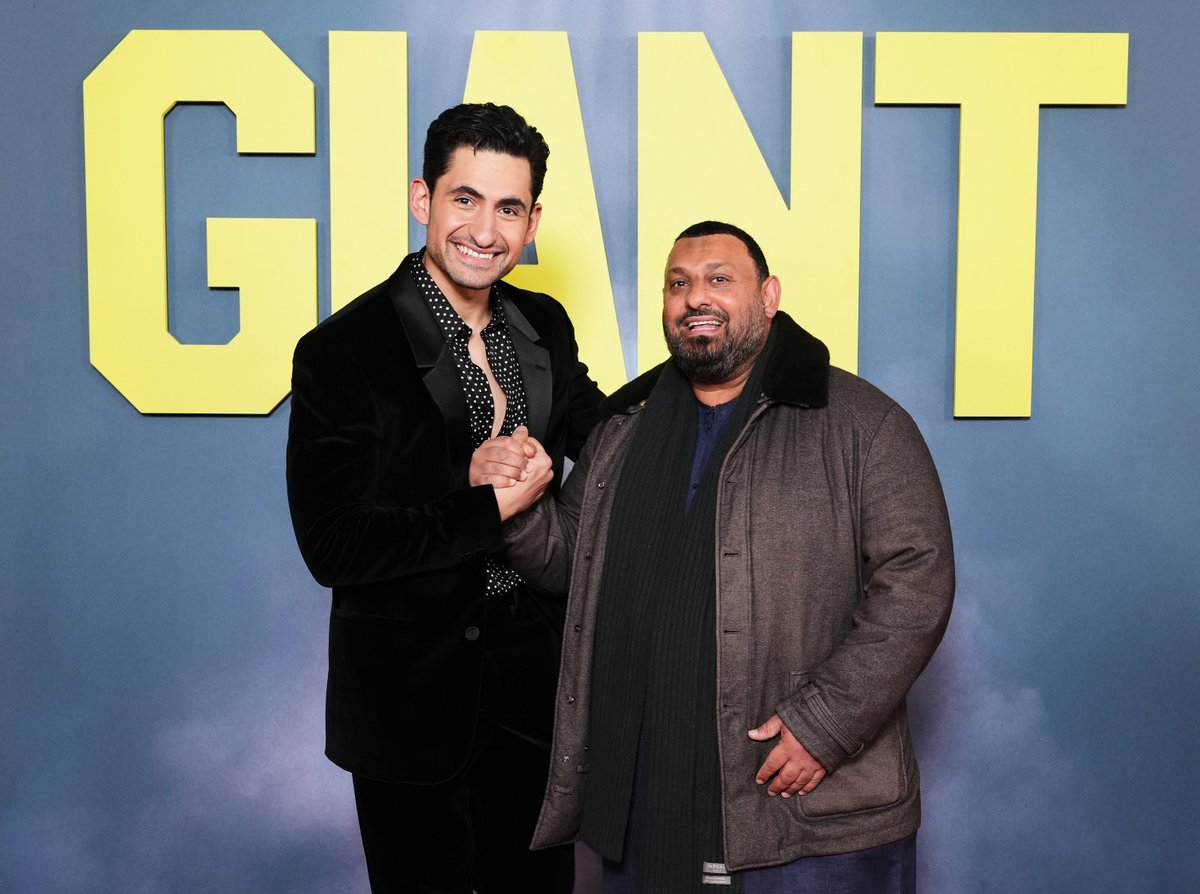 Two Princes.The real-life Prince Naseem Hamed and Amir El-Masry at last week's Premiere. See GIANT in cinemas NOW  🥊

Book Tickets: true-brit.com/films/giant/ti…
