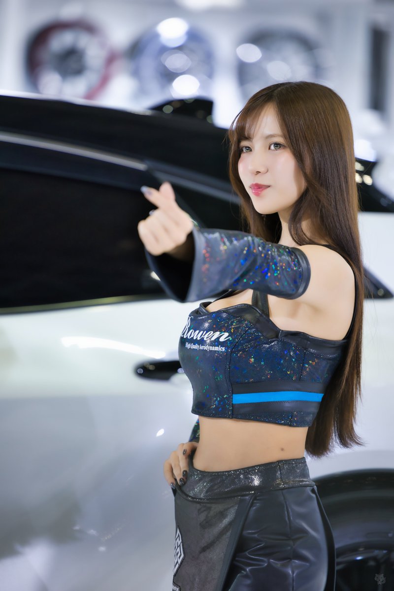 konkon_0217's tweet image. 2026/1/9
TOKYO AUTO SALON 2026
Rowenブース
奥田千尋 さん(@hiromiyanyanko)

#奥田千尋
#Rowen
#TAS2026 
#東京オートサロン2026