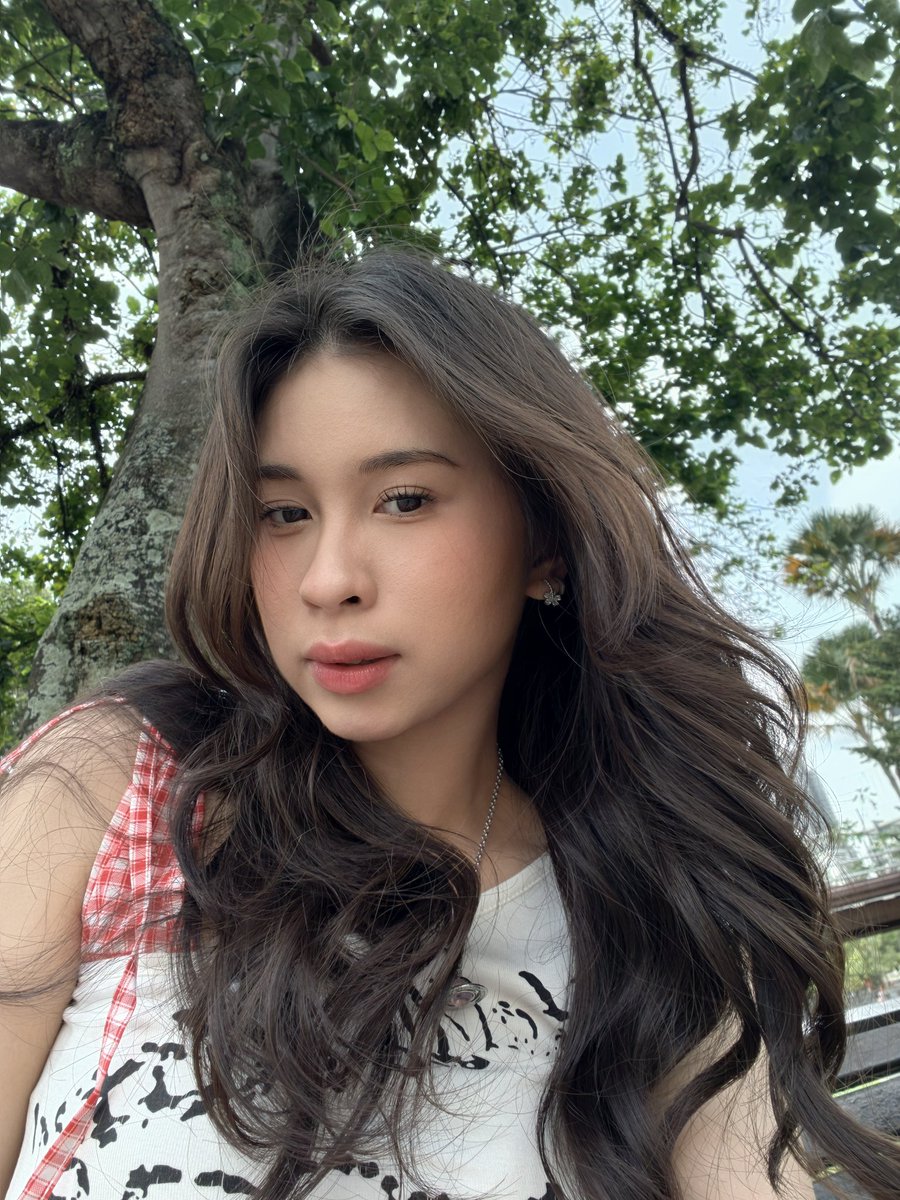 Febriola Sinambela (@f_ollajkt48) on Twitter photo 