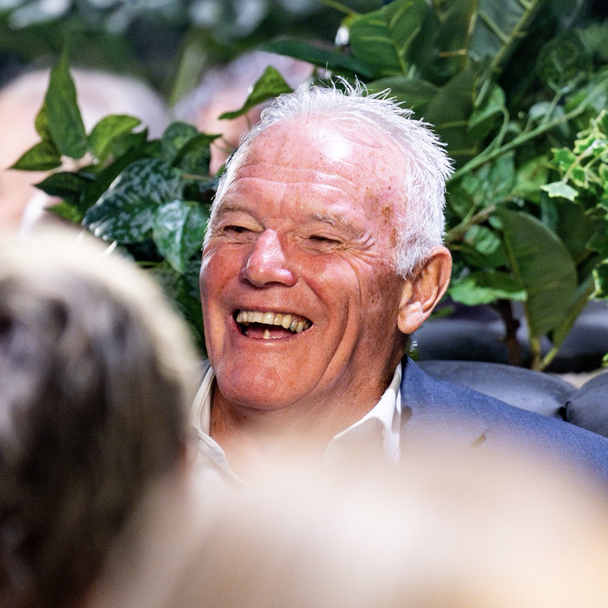 🥳🎉 Wishing a very happy birthday to Mr Leeds, Eddie Gray, the truest definition of a legend!