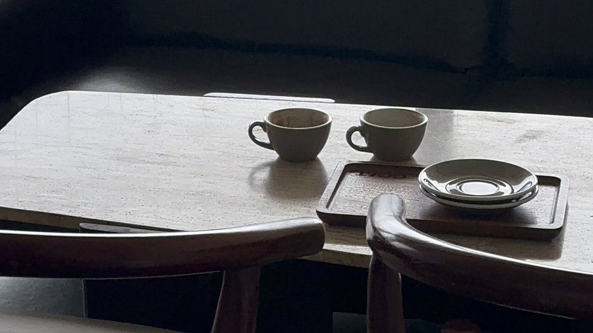 abdmgf22's tweet photo. what about coffee 
with the person you love ? https://t.co/5aSFv0gLsl