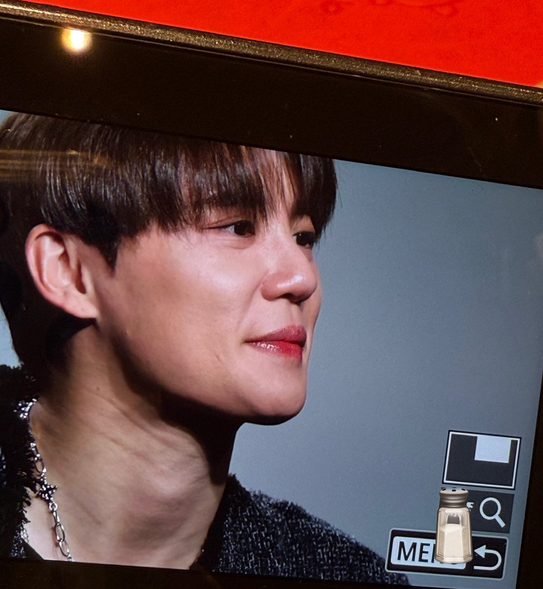 si_xia_de's tweet image. 260117 무슨 일이 일어나고 있나요?👀

#김준수 #XIA #시아준수