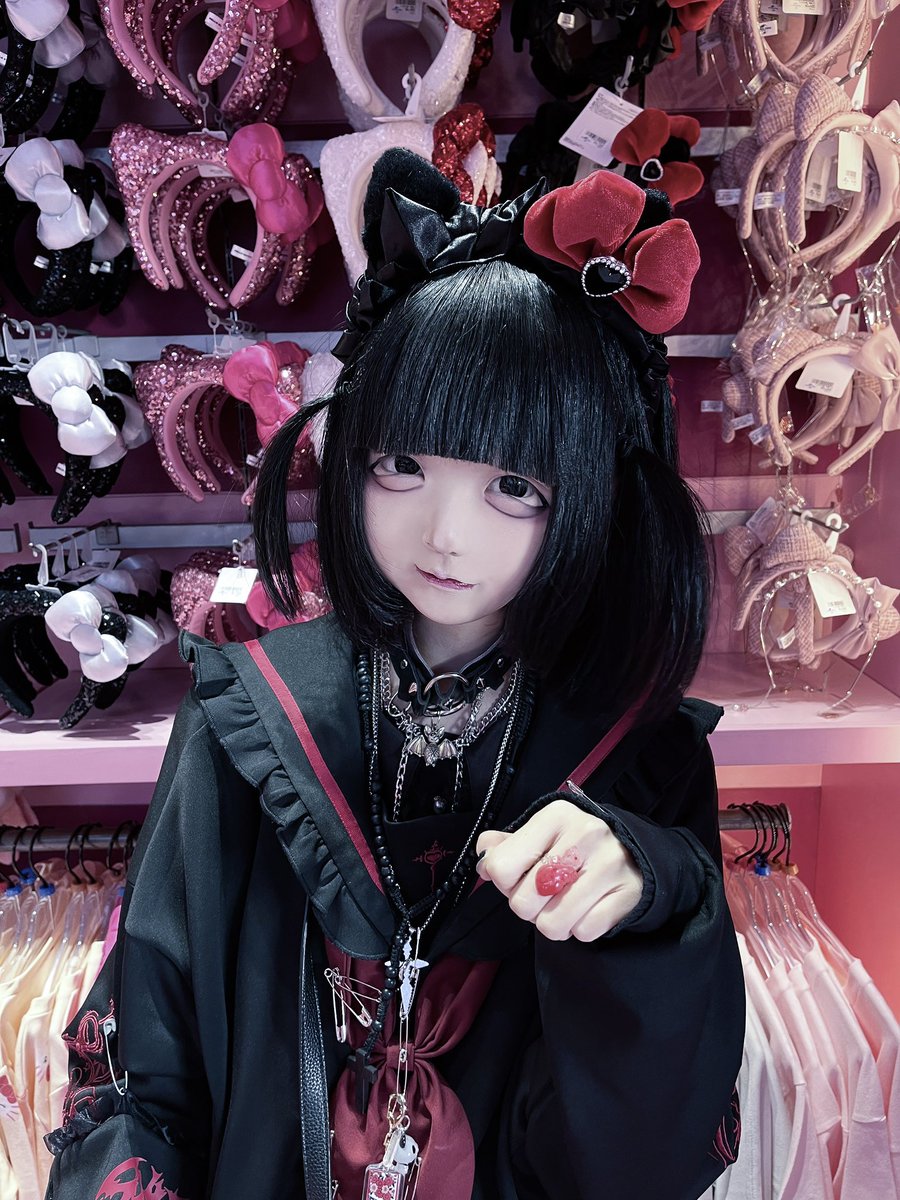 c_X_hio's tweet image. 