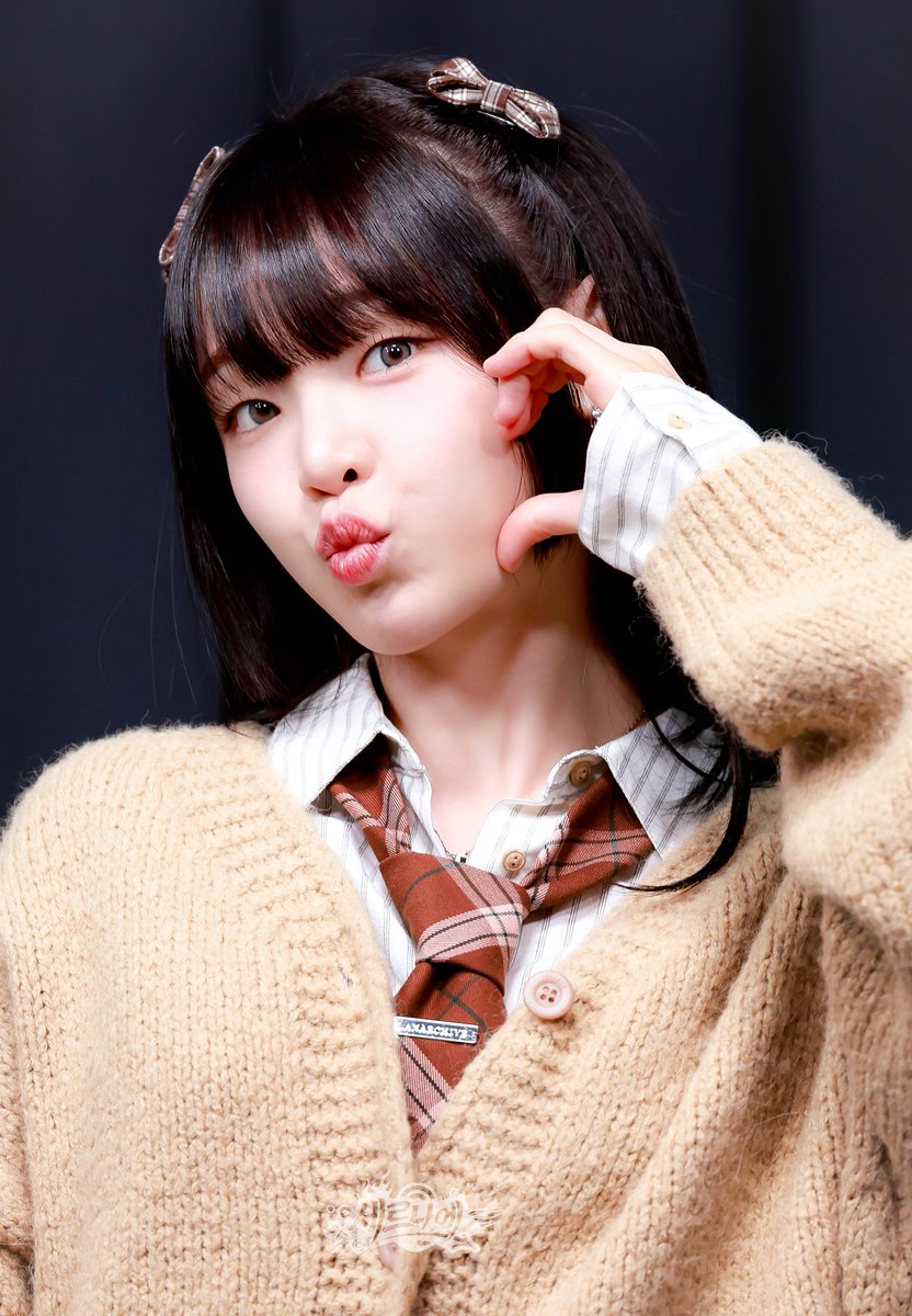 2026 0117 시즌그리팅 대면팬사인회 
늘 밝게 빛나는 승희✨️🐿
#오마이걸 #OHMYGIRL 
#승희 #SEUNGHEE 
<a href="/WM_OHMYGIRL/">오마이걸 (OH MY GIRL)</a>