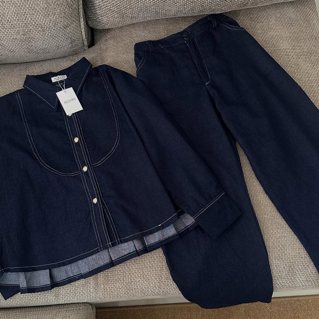 aku mau spill beberapa outfit simple dari brand lokal:
- byody
- ecinos
- shopatcloth
- albyks, atkey
- rosellacloset