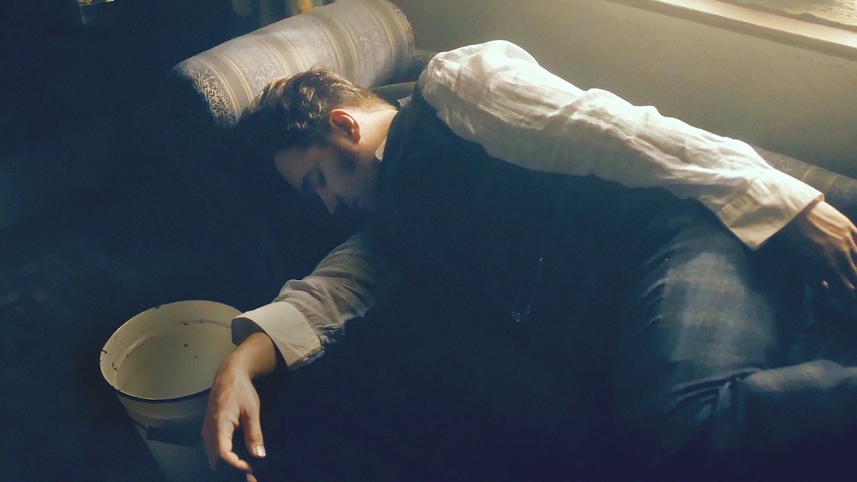 toricoyahhh's tweet image. いろいろ辛くて飲み過ぎちゃったリード警部補🥺 #RipperStreet