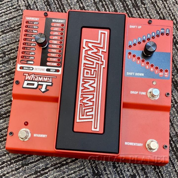 ピッチシフターの定番Digitech Whammy DTがただいま在庫中。 飛び道具