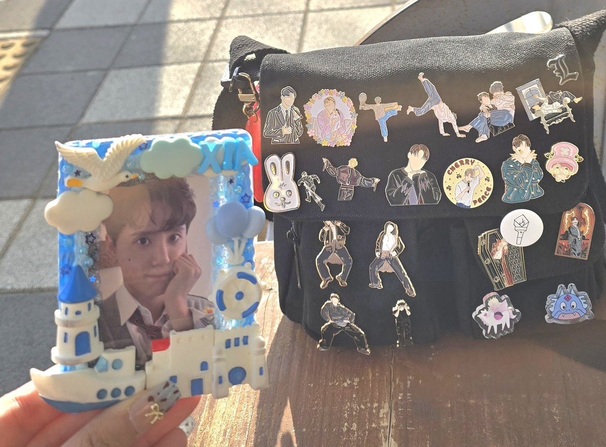 관극은 내일인데 🥥 칭구들과
미리 숙소당‼️서.르.래.여.😘🥰