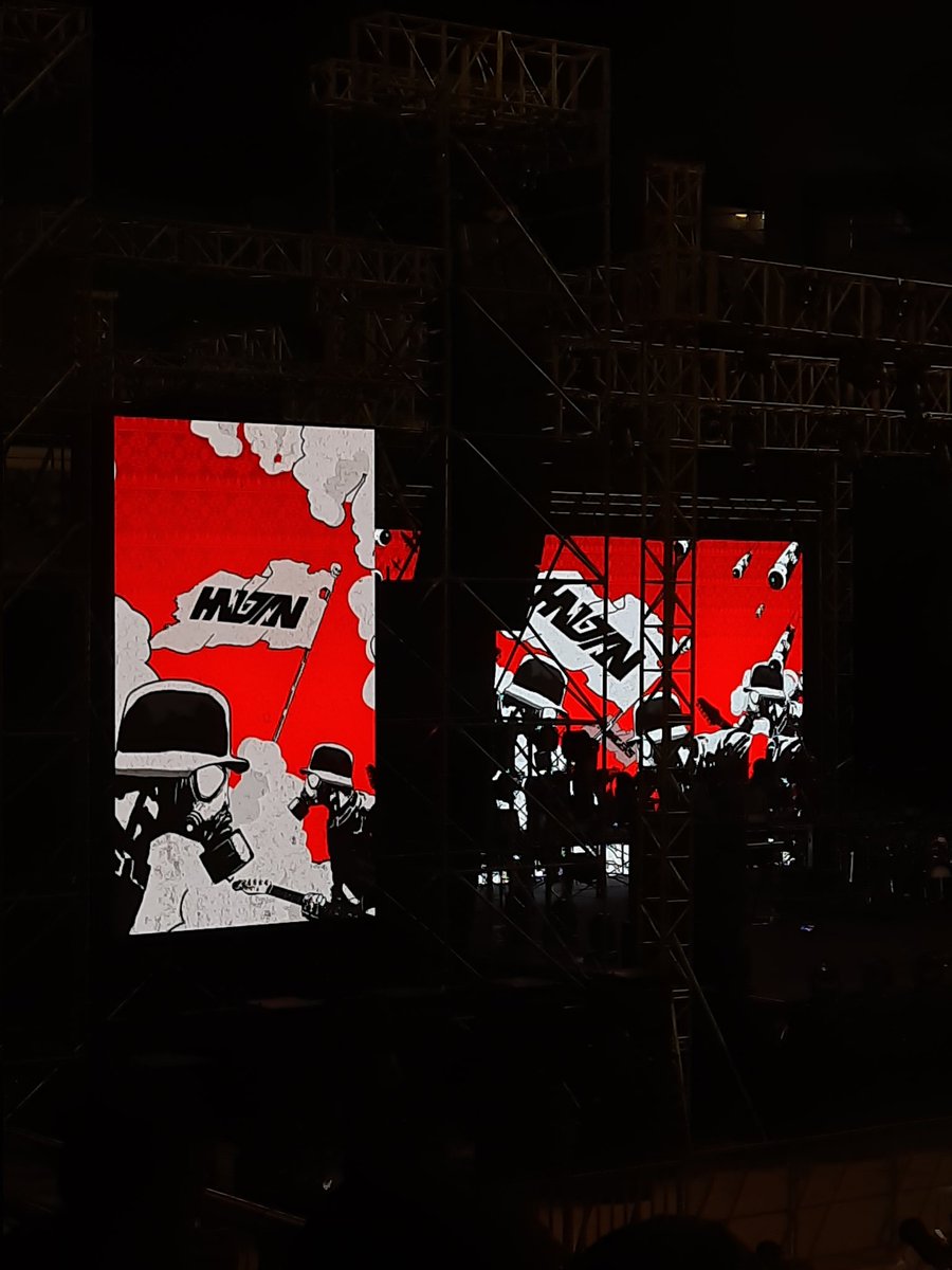 ElleLee1013's tweet photo. Another review &amp; appreciation post:

Able to attend Hujan Rumah Kita Concert back in 2022! Thanks to fana @nfhazwani helping me securing 2 tix #HujanRumahKita #nfhazwanifeedback

☂️ : Hujan Rumah Kita
📍 : Malawati Stadium, Shah Alam
📅 : Nov 5th, 2022 https://t.co/xS4XpYCLxN
