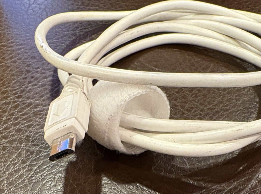 iPhone16を充電できるようにと持って来たケーブルがこれ！！
充電できない😭