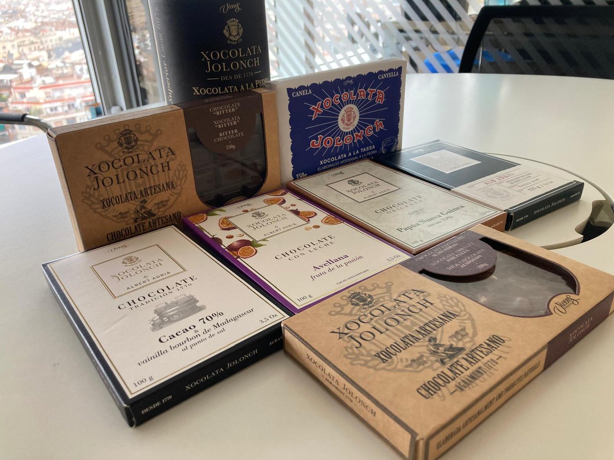 vialliure's tweet image. 🍫 Com sabem que sou fans de la xocolata, posem en joc un deliciós lot de Jolonch de @torronsvicens!

➡️ Per optar-hi, només ens heu de seguir a X i repostejar aquesta publicació. No oblideu que teniu de temps fins a les 8h! Molta sort a tothom!!! #JolonchJolonch