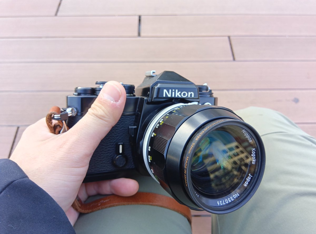 今日のお供
NikonFE
35mmf/1.4