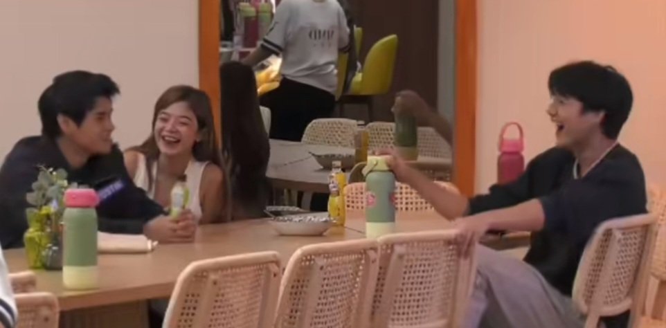 its_mirabelle's tweet image. some things never change💕