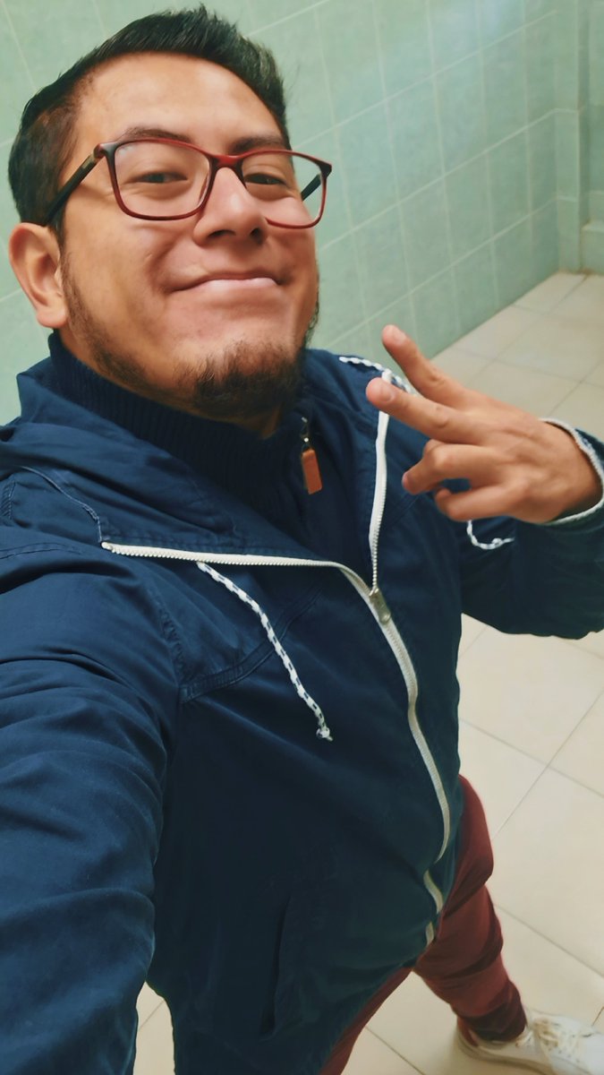 TonyVC333's tweet image. Siendo team frío a pesar de tener las patas congeladas y el pilin chiquito, por que no está chido estar con la cola sudada y oliendo a obo 😂😂😂