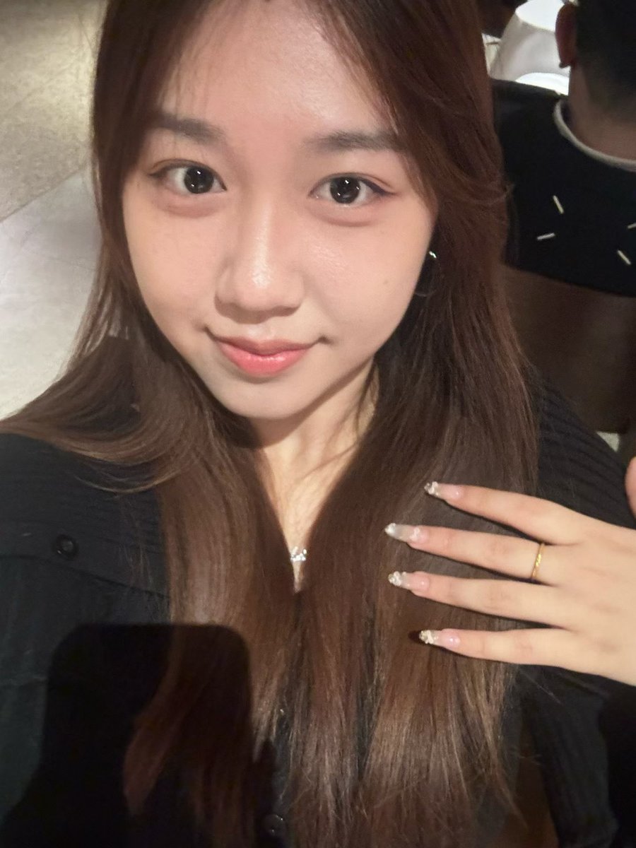 ZQORZQ's tweet photo. 来到了人生中的6点54分
嗨皮啵嘶嘚to me～🥰🥰 https://t.co/14mO40mTAc