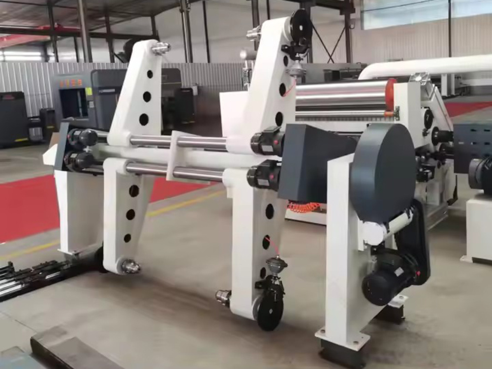 WEIBO2009's tweet image. Tired of shaky corrugated quality?
This full line (unwind→corrugate→cut) cranks out consistent 3-7 ply boards—fast, zero waste.
Scale packaging supply: wb-pack.com
DM for free quote 👇
#CorrugatedBoardLine #PackagingProduction #B2BManufacturing