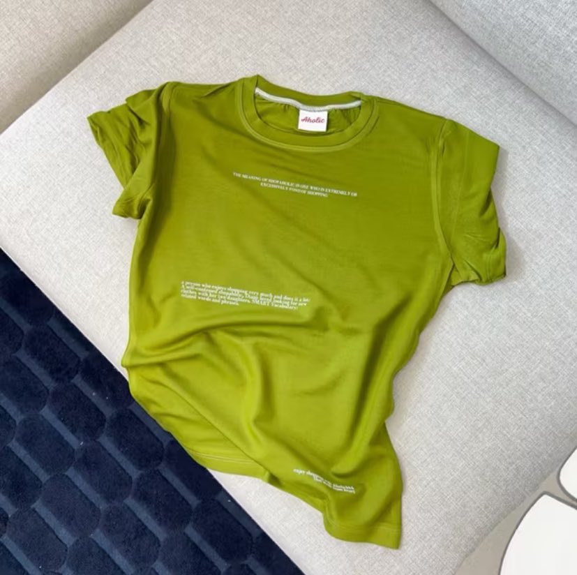 comethru5's tweet photo. ส่งต่อเสื้อ aholicbkk สีเขียวที่ถูกต้องสุดๆ ไม่ค่อยได้ใส่ค่ะ😭 (ใส่ไปรอบเดียว) 220รสค้าบ 💚 #ส่งต่อ #ส่งต่อเสื้อผ้ามือสอง #ส่งต่อเสื้อผ้ามือ2 #โล๊ะตู้เสื้อผ้า #โล๊ะตู้มือสอง #เสื้อผ้ามือสองสภาพดี #ส่งต่อcintage #ส่งต่อstylist #เสื้อผ้าy2k https://t.co/EvM03gy7bj