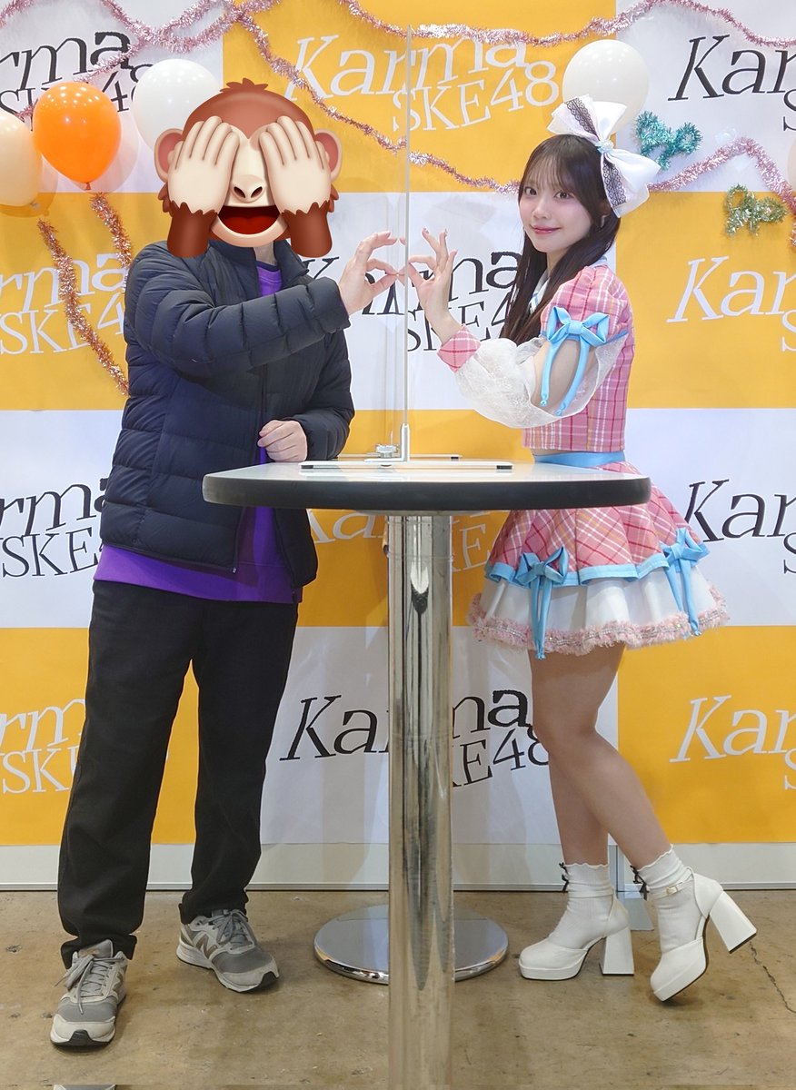 YozGoldstar's tweet photo. SKE48の2ショット参戦して来たｗ
いずりんと8期ポーズ
2日前に卒業発表したのでなんか悲しかった💧
かわいい顔を見れたのは良かった☺️
#SKE48
#仲村和泉 https://t.co/oCcLbHNwtM