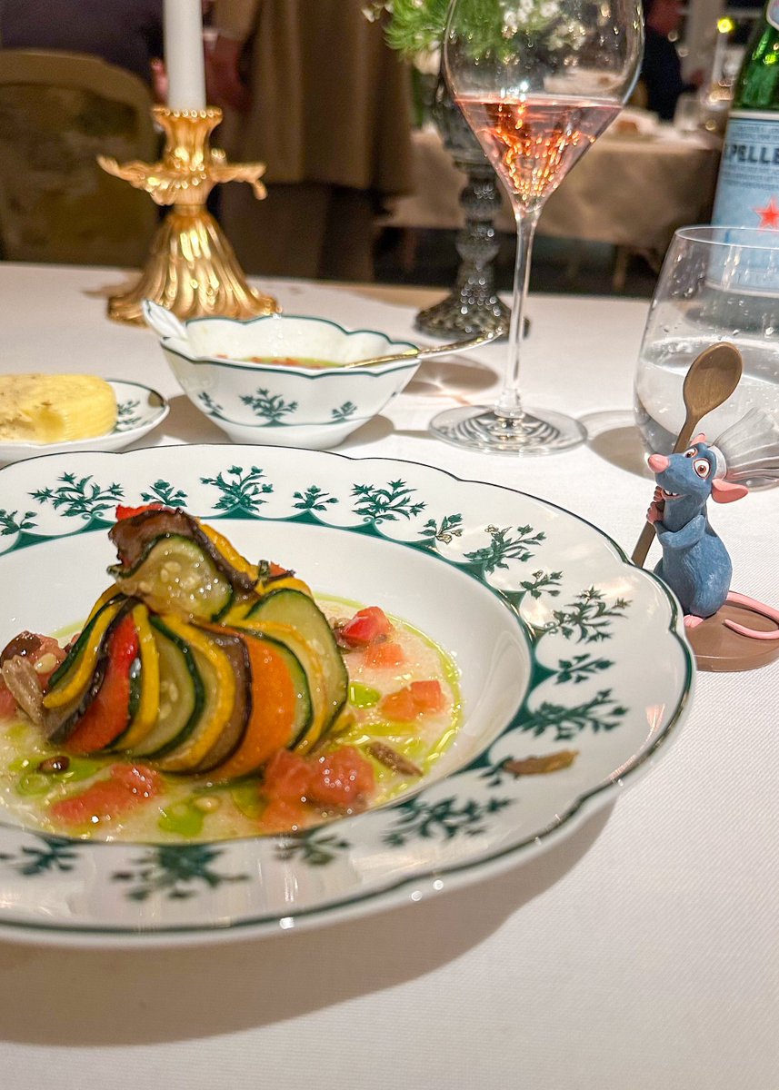 ディズニーストアのレミーのガチのラタトゥイユ。 プチバズっているん