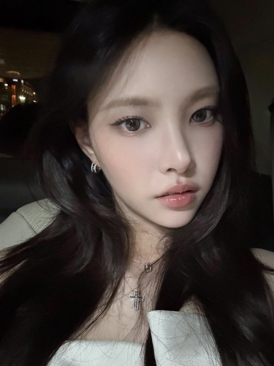 미녀사진저장계 tweet media