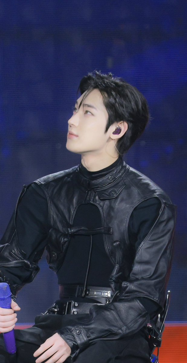 enginafess's tweet image. -en sunoo di hari jumat vs sunoo di hari sabtu 😭😭