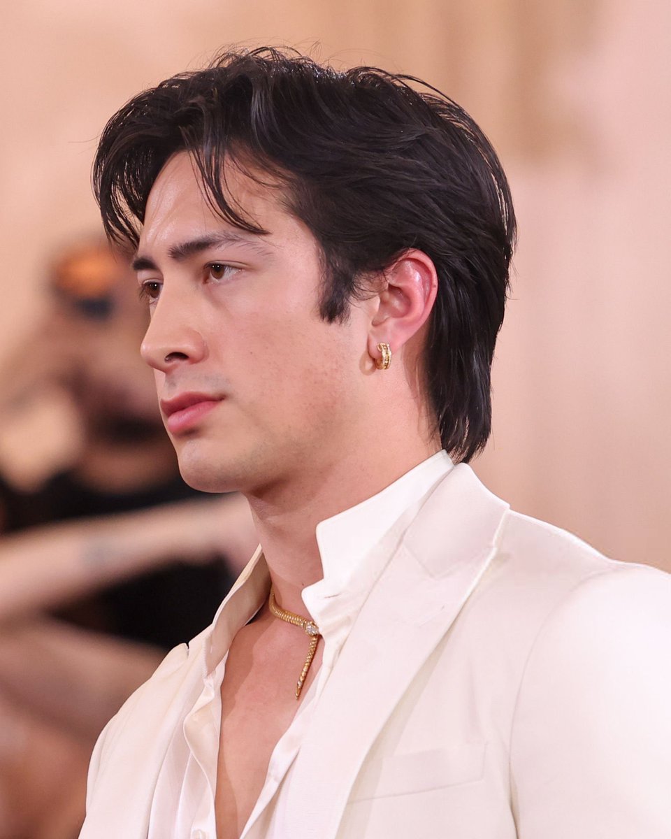 Hodsun Liamswill tweet media