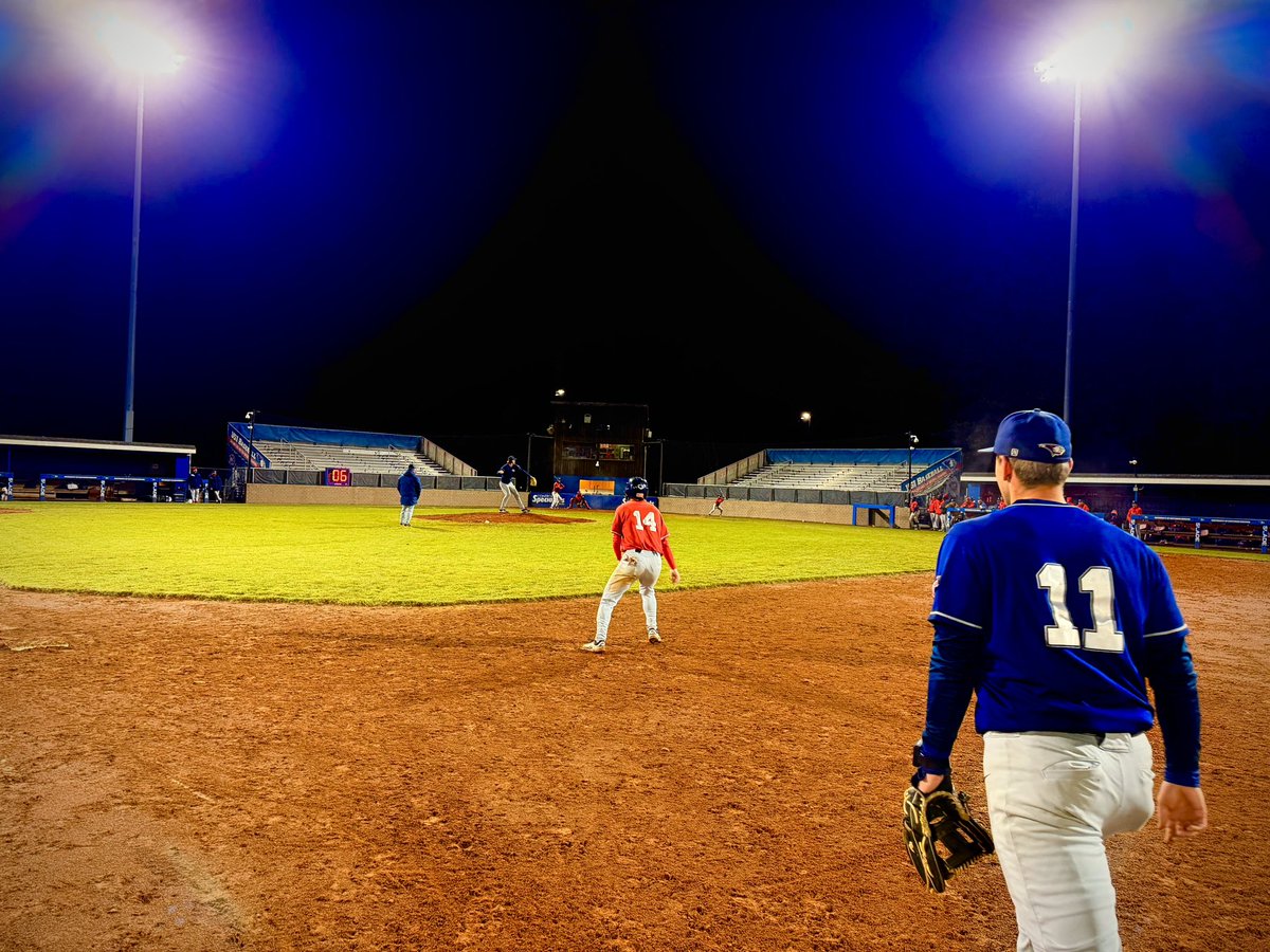 Screaming Eagles Baseball 🔜
#SouthernIndiana 🦅
⚾️ <a href="/USIBaseball/">USI Baseball</a> <a href="/USIAthletics/">USI Athletics</a>