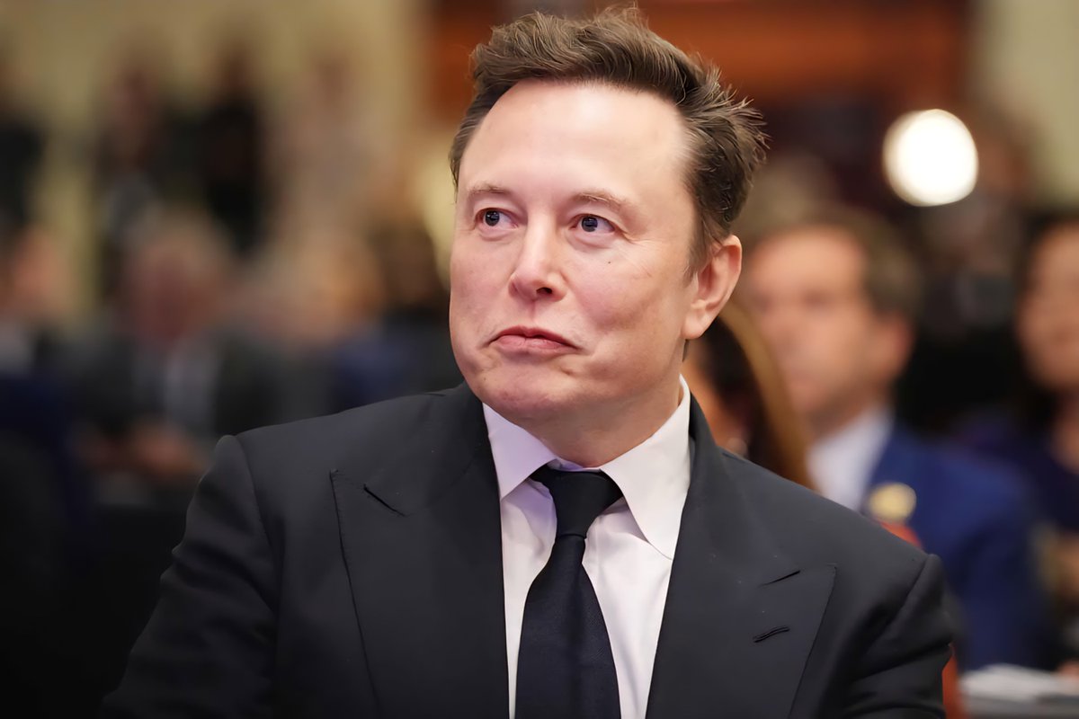 Globalstats11's tweet photo. Richest People by Year 1987 - 2026 💰

1. 🇯🇵 1987 - Yoshiaki Tsutsumi - $20 Billion
2. 🇯🇵 1988 - Yoshiaki Tsutsumi - $18.9 Billion
3. 🇯🇵 1989 - Yoshiaki Tsutsumi - $15 Billion
4. 🇯🇵 1990 - Yoshiaki Tsutsumi - $16 Billion
5. 🇯🇵 1991 - Taikichiro Mori - $15 Billion
6. 🇯🇵 1992 - Taikichiro Mori - $13 Billion
7. 🇯🇵 1993 - Yoshiaki Tsutsumi - $9 Billion
8. 🇯🇵 1994 - Yoshiaki Tsutsumi - $8.5 Billion
9. 🇺🇸 1995 - Bill Gates - $12.9 Billion
10. 🇺🇸 1996 - Bill Gates - $18 Billion
11. 🇺🇸 1997 - Bill Gates - $36.4 Billion
12. 🇺🇸 1998 - Bill Gates - $51 Billion
13. 🇺🇸 1999 - Bill Gates - $90 Billion
14. 🇺🇸 2000 - Bill Gates - $60 Billion
15. 🇺🇸 2001 - Bill Gates - $58.7 Billion
16. 🇺🇸 2002 - Bill Gates - $52.8 Billion
17. 🇺🇸 2003 - Bill Gates - $40.7 Billion
18. 🇺🇸 2004 - Bill Gates - $46 Billion
19. 🇺🇸 2005 - Bill Gates - $50 Billion
20. 🇺🇸 2006 - Bill Gates - $50 Billion
21. 🇺🇸 2007 - Bill Gates - $56 Billion
22. 🇺🇸 2008 - Warren Buffett - $62 Billion
23. 🇺🇸 2009 - Bill Gates - $40 Billion
24. 🇲🇽 2010 - Carlos Slim - $53.5 Billion
25. 🇲🇽 2011 - Carlos Slim - $74 Billion
26. 🇲🇽 2012 - Carlos Slim - $69 Billion
27. 🇲🇽 2013 - Carlos Slim - $73 Billion
28. 🇺🇸 2014 - Bill Gates - $76 Billion
29. 🇺🇸 2015 - Bill Gates - $79.2 Billion
30. 🇺🇸 2016 - Bill Gates - $75 Billion
31. 🇺🇸 2017 - Bill Gates - $86 Billion
32. 🇺🇸 2018 - Jeff Bezos - $112 Billion
33. 🇺🇸 2019 - Jeff Bezos - $131 Billion
34. 🇺🇸 2020 - Jeff Bezos - $113 Billion
35. 🇺🇸 2021 - Jeff Bezos - $177 Billion
36. 🇺🇸 2022 - Elon Musk - $219 Billion
37. 🇫🇷 2023 - Bernard Arnault - $211 Billion
38. 🇺🇸 2024 - Elon Musk - $474 Billion
39. 🇺🇸 2025 - Elon Musk - $717 Billion
40. 🇺🇸 2026 - Elon Musk - $717.5 Billion+ (Projected)

Source: Forbes