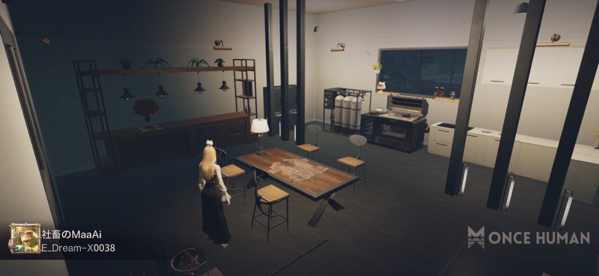 kuchibassy's tweet photo. そしてサブ1の家は前鯖で丸パクリされて謎にブラックフェルに建てられていてビビったよw花の形のカフェね🤗🌸そしてサブ3の家はアメリカの映画に出てた家をイメージして建てたよ🤗🏠写真多いから更に続くよ🤗‼️まずは外観と玄関、リビングにキッチン🤗ライト頼むから光って欲しいよ😢 https://t.co/dxmN5TTM1R
