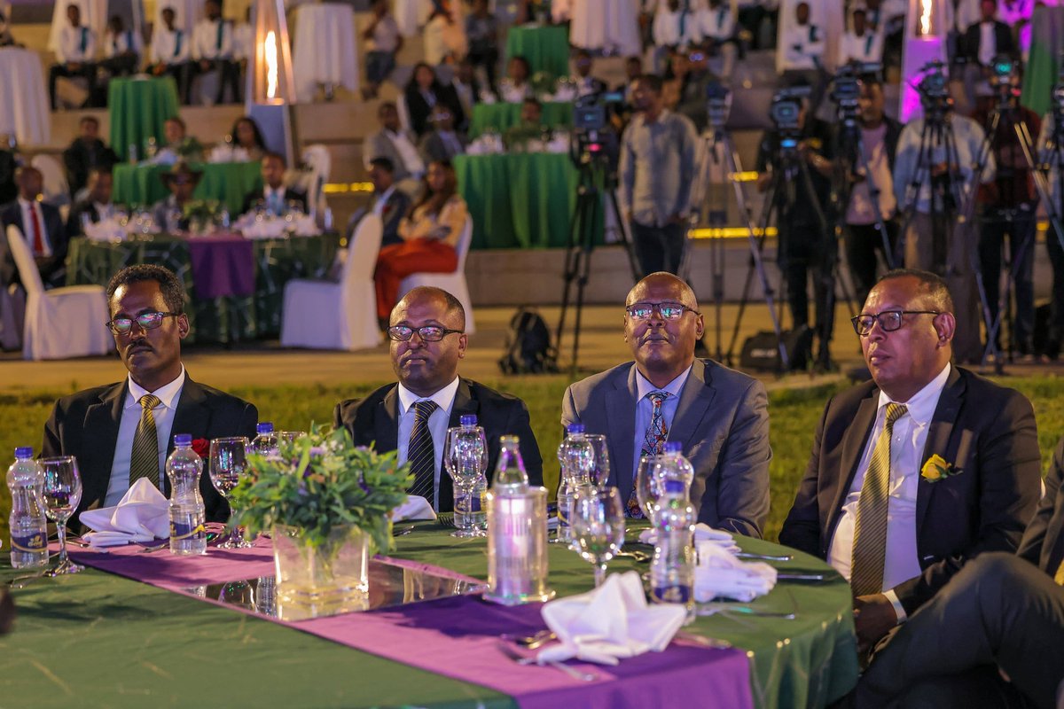 combankethiopia's tweet image. የኢትዮጵያ ንግድ ባንክ የዲጂታል ባንክ ሥርዓት ወደላቀ ደረጃ ከፍ የሚያደርግ ስታርፔይ የተሰኘ የዲጂታል መተግበሪ ወደ ሥራ ማስገባቱን ላይ ይፋ አድርጓል። 
#CBE #StarPay #PaymentSolutions #DigitalPayments