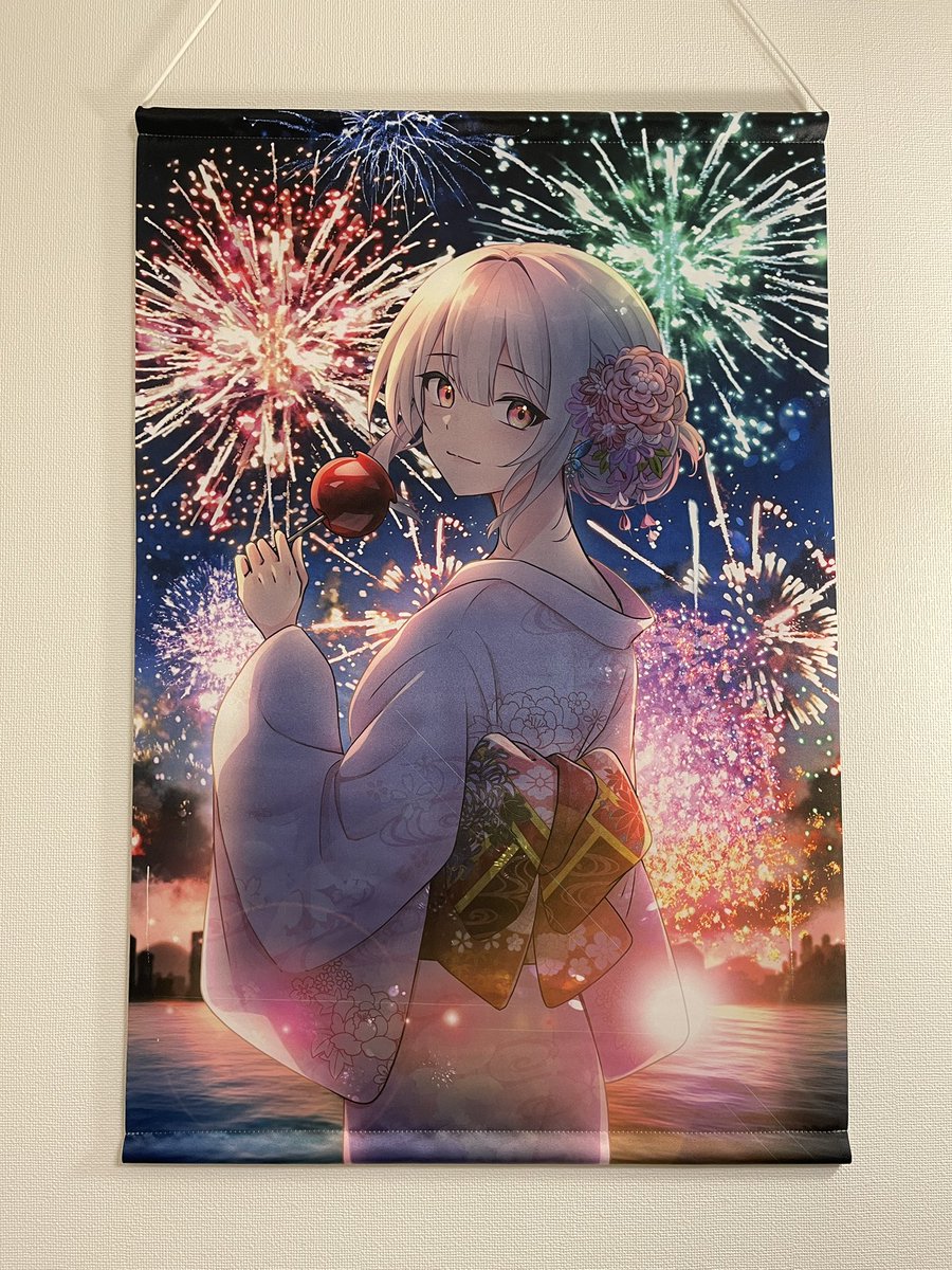 #えなにとーどけ 
夏のオンラインくじ届いたー！✨️
フルコンプするためにたくさん引いたからめっちゃ届いた😂

シールもたくさんあるからあとでMacBook Airに貼りまくろ〜！

タペストリーめっちゃかわいい！！
宝物にします🫶