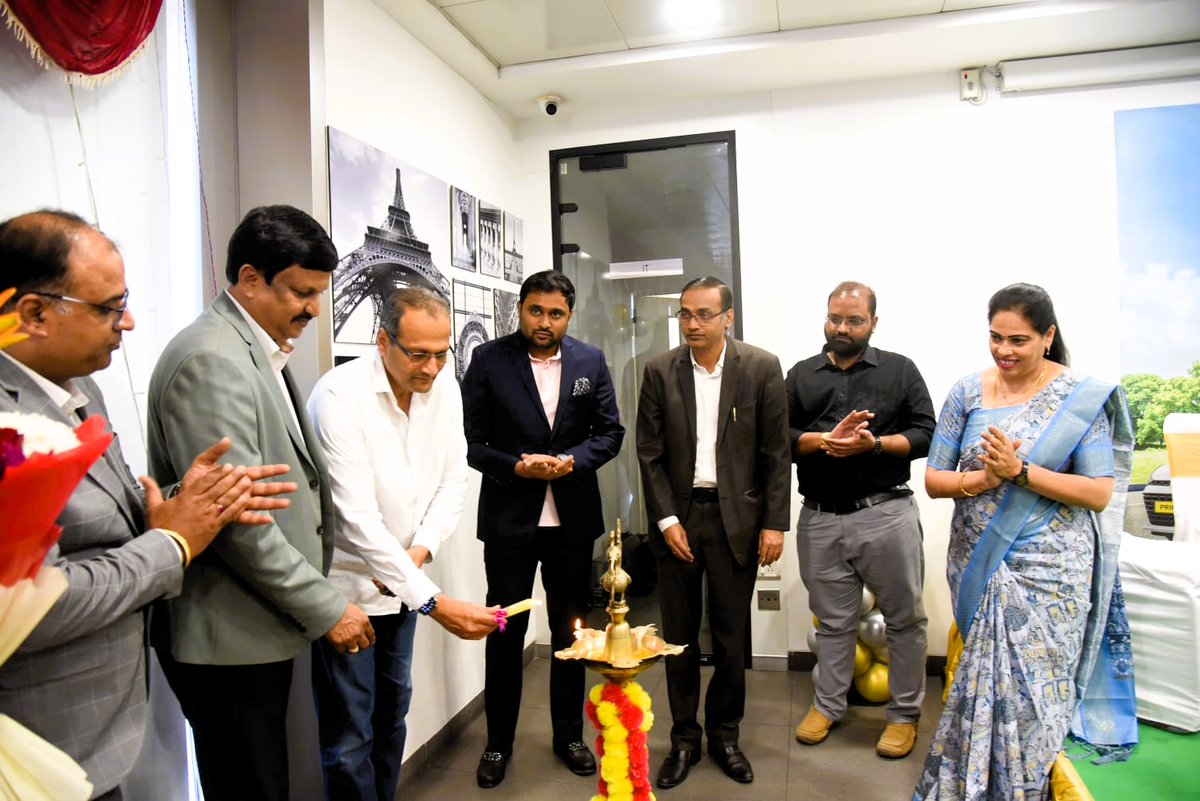 Ample Reach PR tweet media