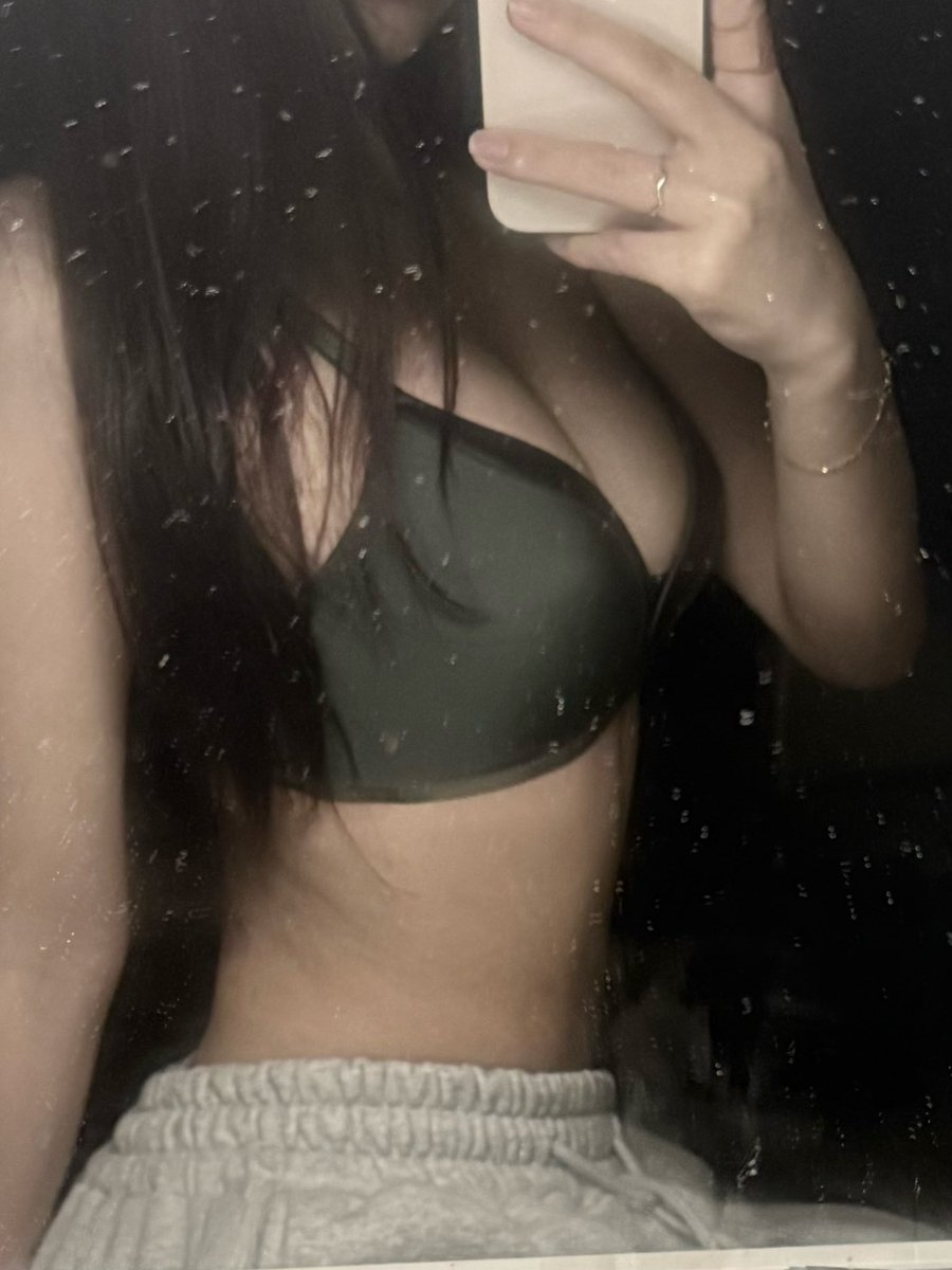 나쁜놈들 나 잠깐 안 왔다고 관심 안 주지 응?
#섹트 #맘눌뎀 #능욕