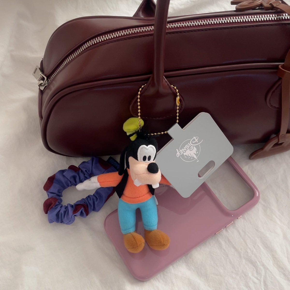 daisy bloom tweet media