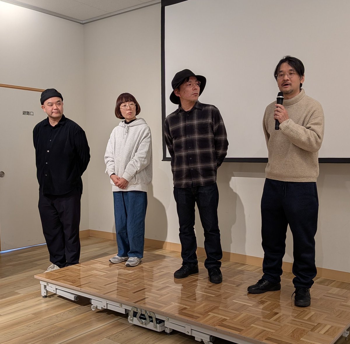 BirdLife2015's tweet image. #まち・なか映画会
本日は短編映画
#上京適齢期
#DifferentWorld
#ホノルル
の3作品の上映でした。上映後のトークショーで裏話をたくさん聞けて本当に楽しいヒトトキを過ごせました。
#村口知巳監督
#山村もみ夫。監督
#工藤史子さん
#立岡未来監督